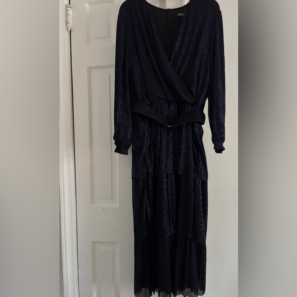 Chic Navy Long Sleeve Dress
